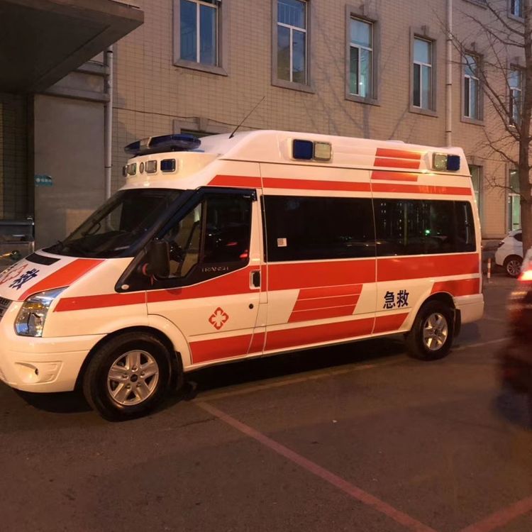 永平夜间租赁救护车护送病人转院：安全转运的 8 大核心注意事项